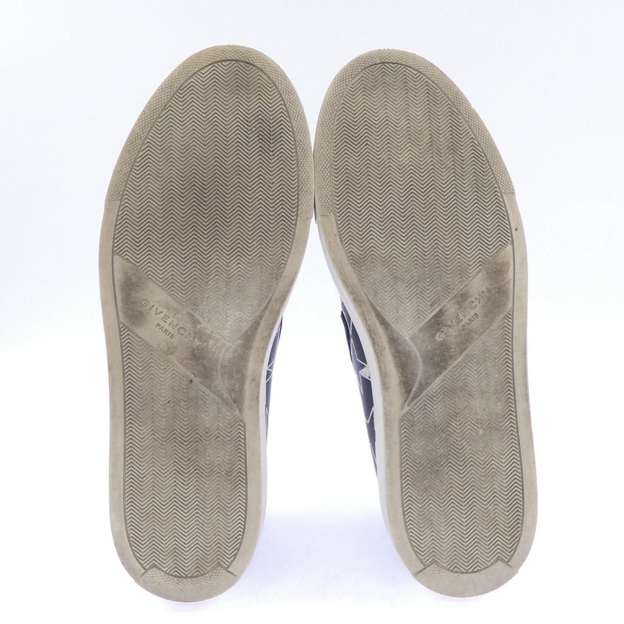 ジバンシー GIVENCHY スニーカー