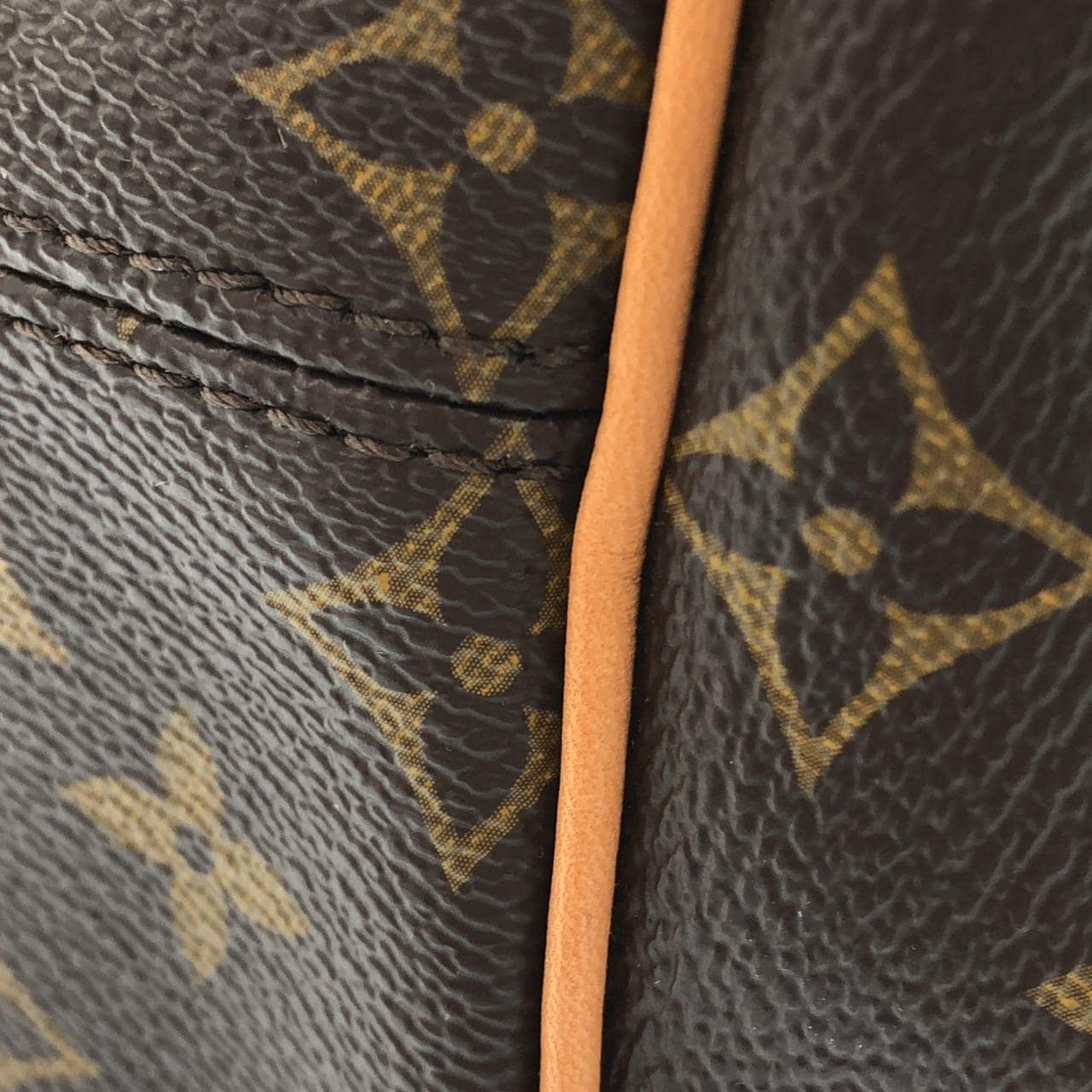 ルイヴィトン モノグラム トータリー MM M41015 バッグ