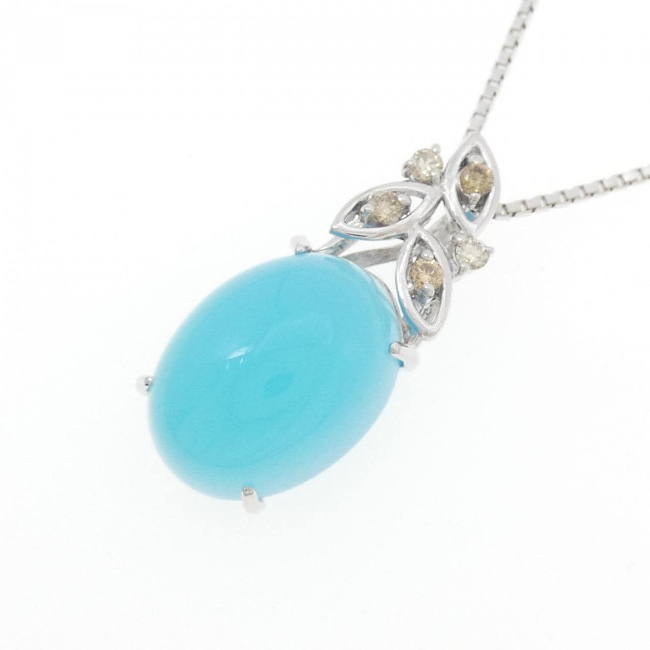 K18WG カルセドニー ネックレス 9.45CT