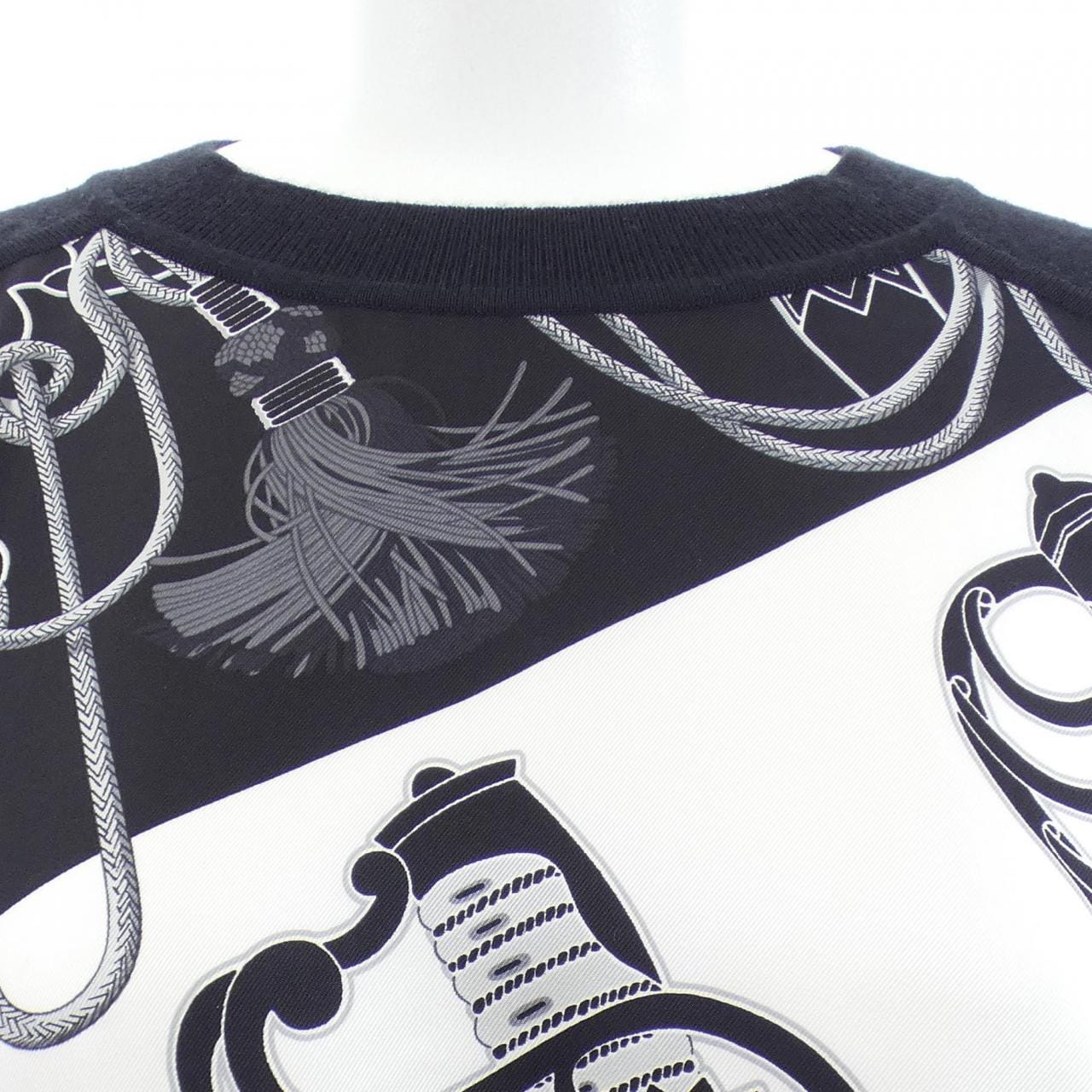 エルメス HERMES ツイルレーヌ CLIQUETIS 2E2837D6 ニット