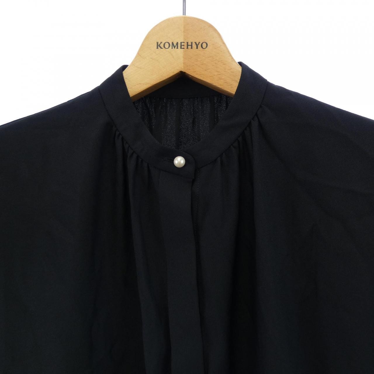 ニジュウサンク 23区 トップス