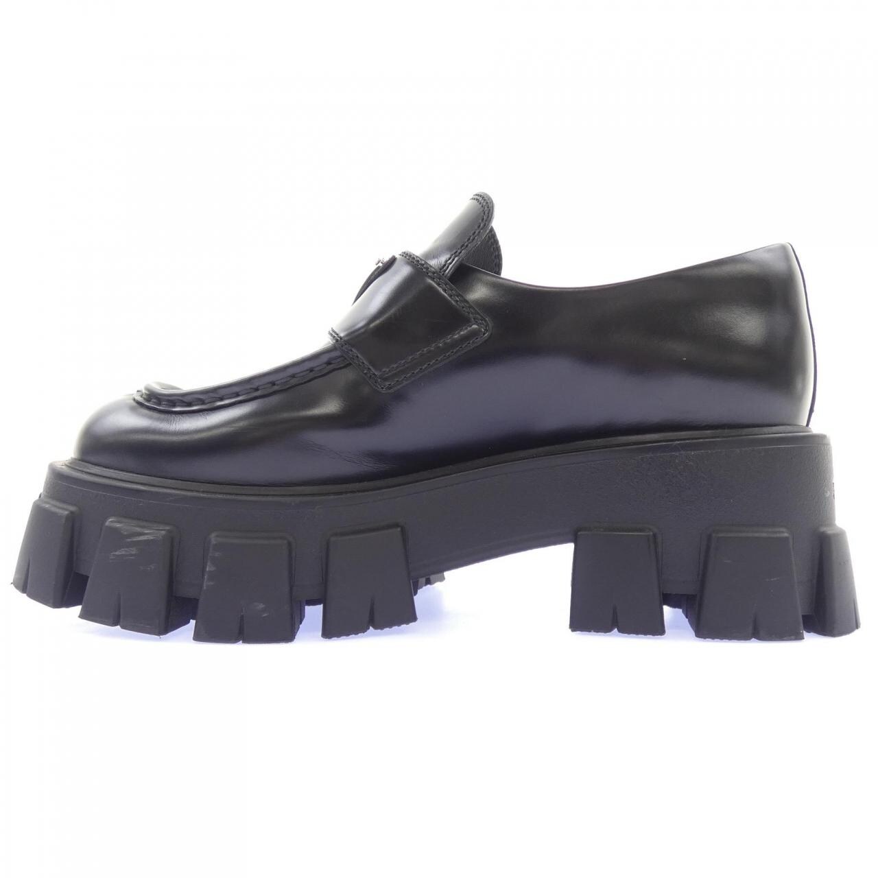 プラダ PRADA モノリス ローファー トライアングルロゴ 1D649M シューズ