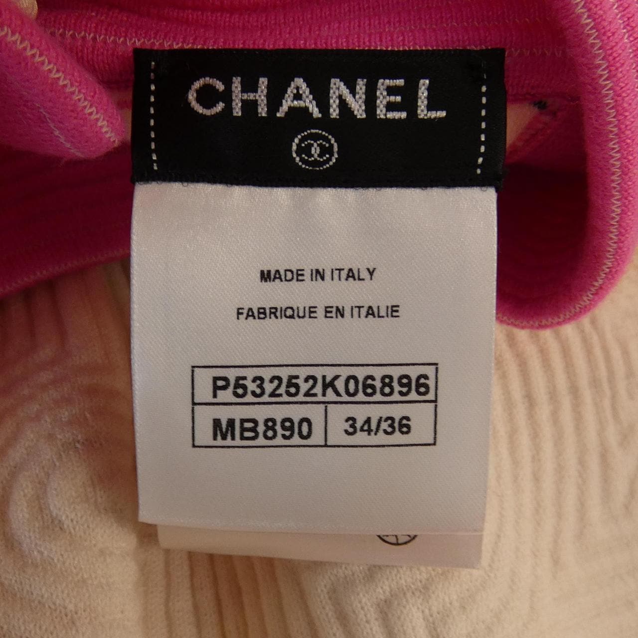 シャネル CHANEL P53252K06896 16C ケープ