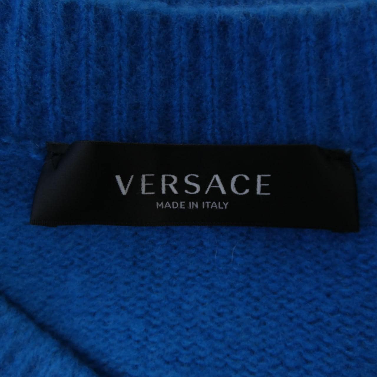 ヴェルサーチェ VERSACE A86530 ニット