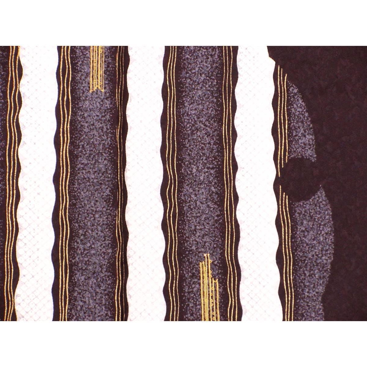 訪問着　友禅金彩加工　刺繍入り