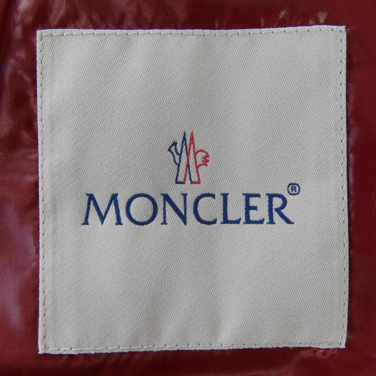 MONCLER蒙克勒羽絨服