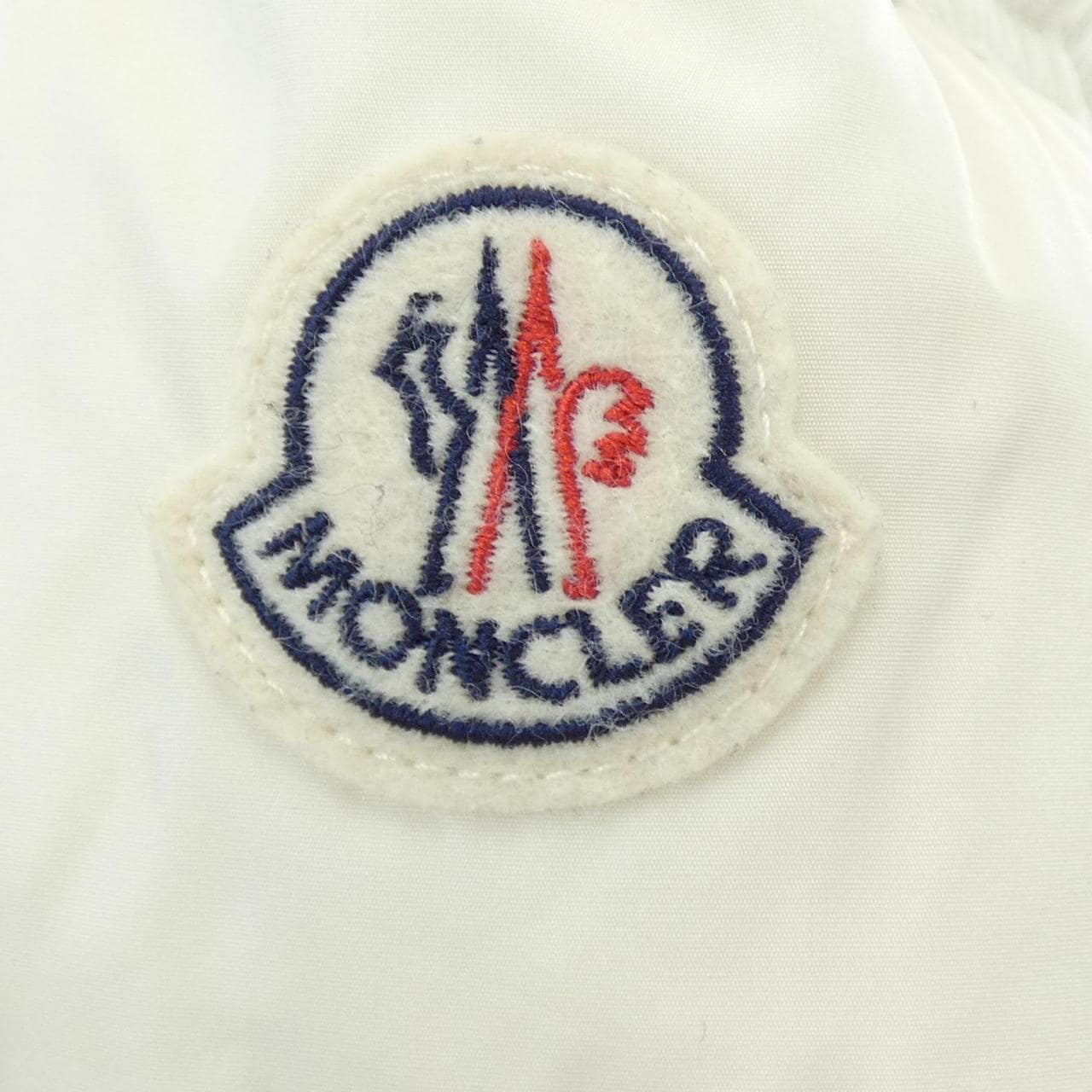 モンクレール MONCLER 54155 CHITALPA ダウンジャケット