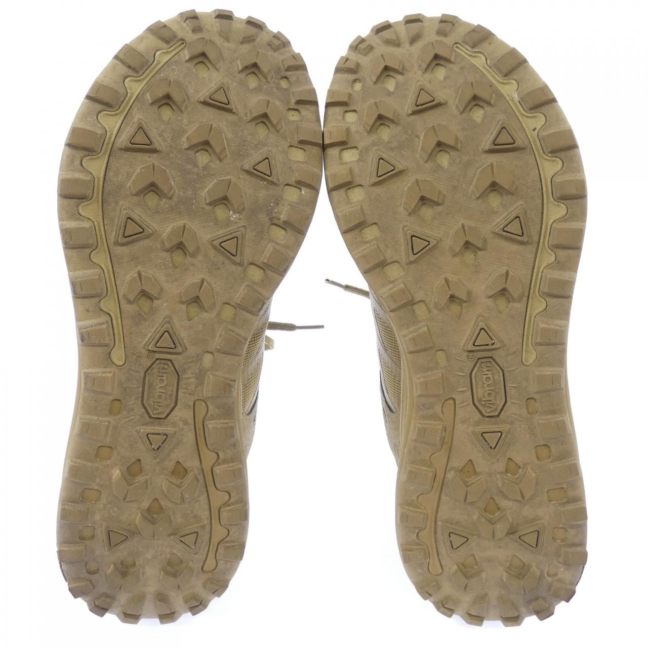 メレル MERRELL スニーカー