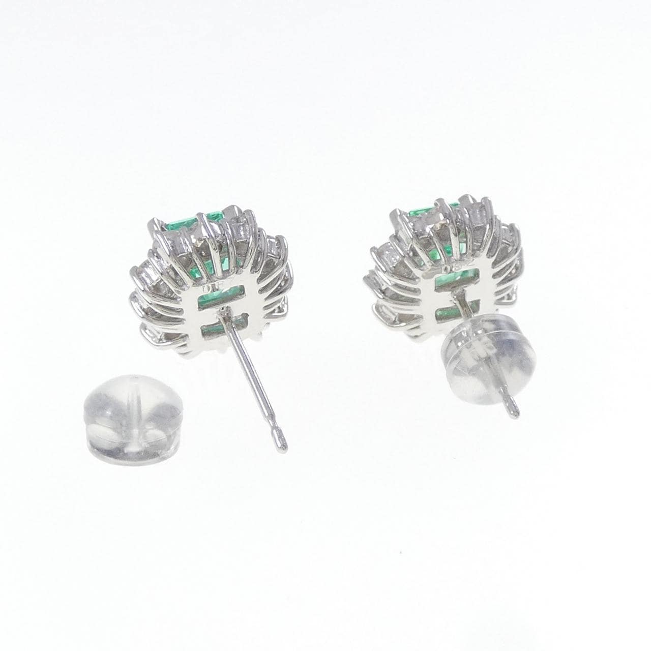 PT900 エメラルド ピアス 1.49CT