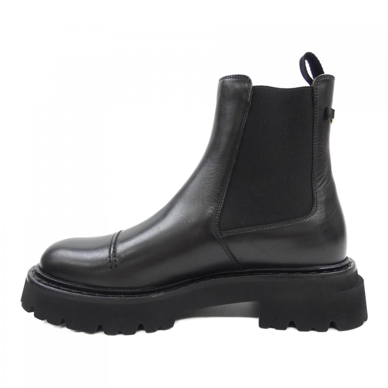 サルヴァトーレフェラガモ SALVATORE FERRAGAMO ブーツ