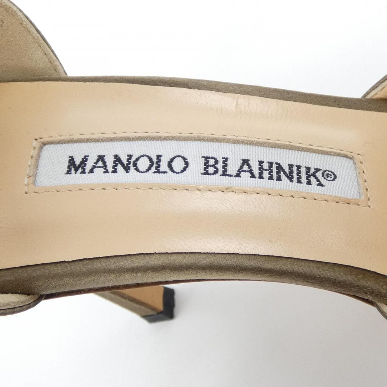 マノロブラニク MANOLO BLAHNIK パンプス