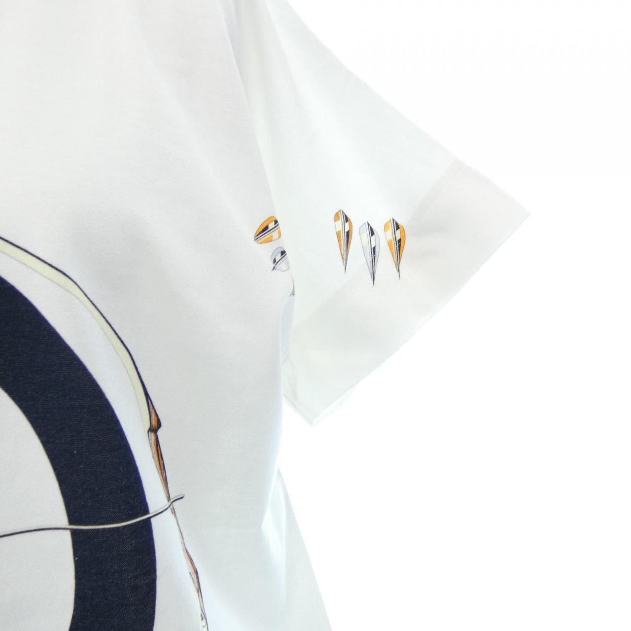 エルメス HERMES Tシャツ