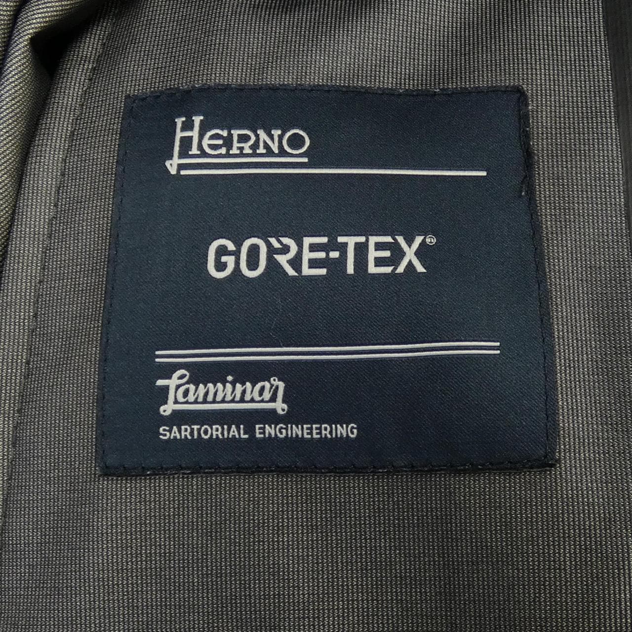 ヘルノ Herno PI060DL コート