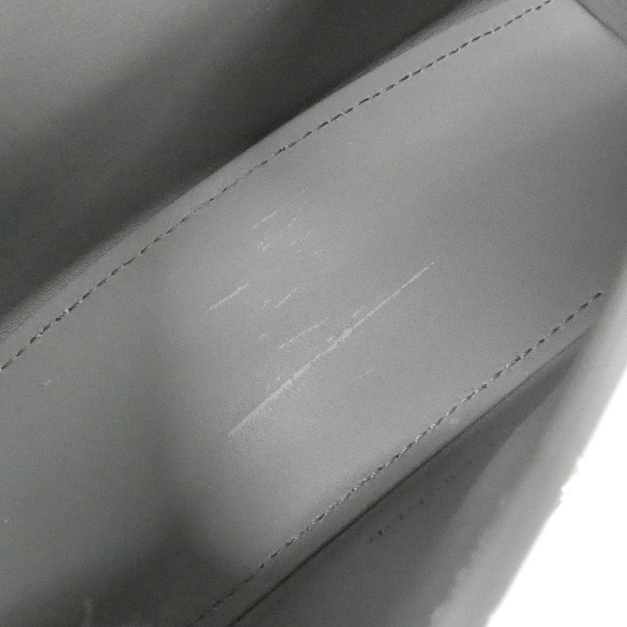 バレンシアガ アワーグラス XS 592833 1LR6Y バッグ