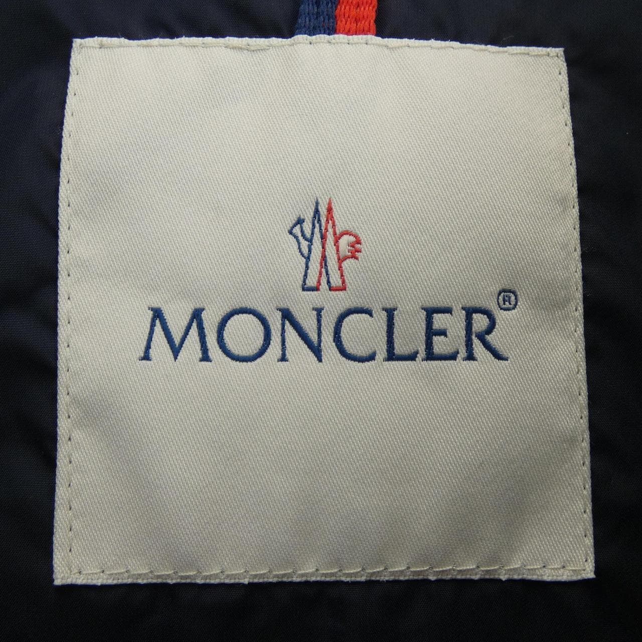 MONCLER蒙克勒·布卢森