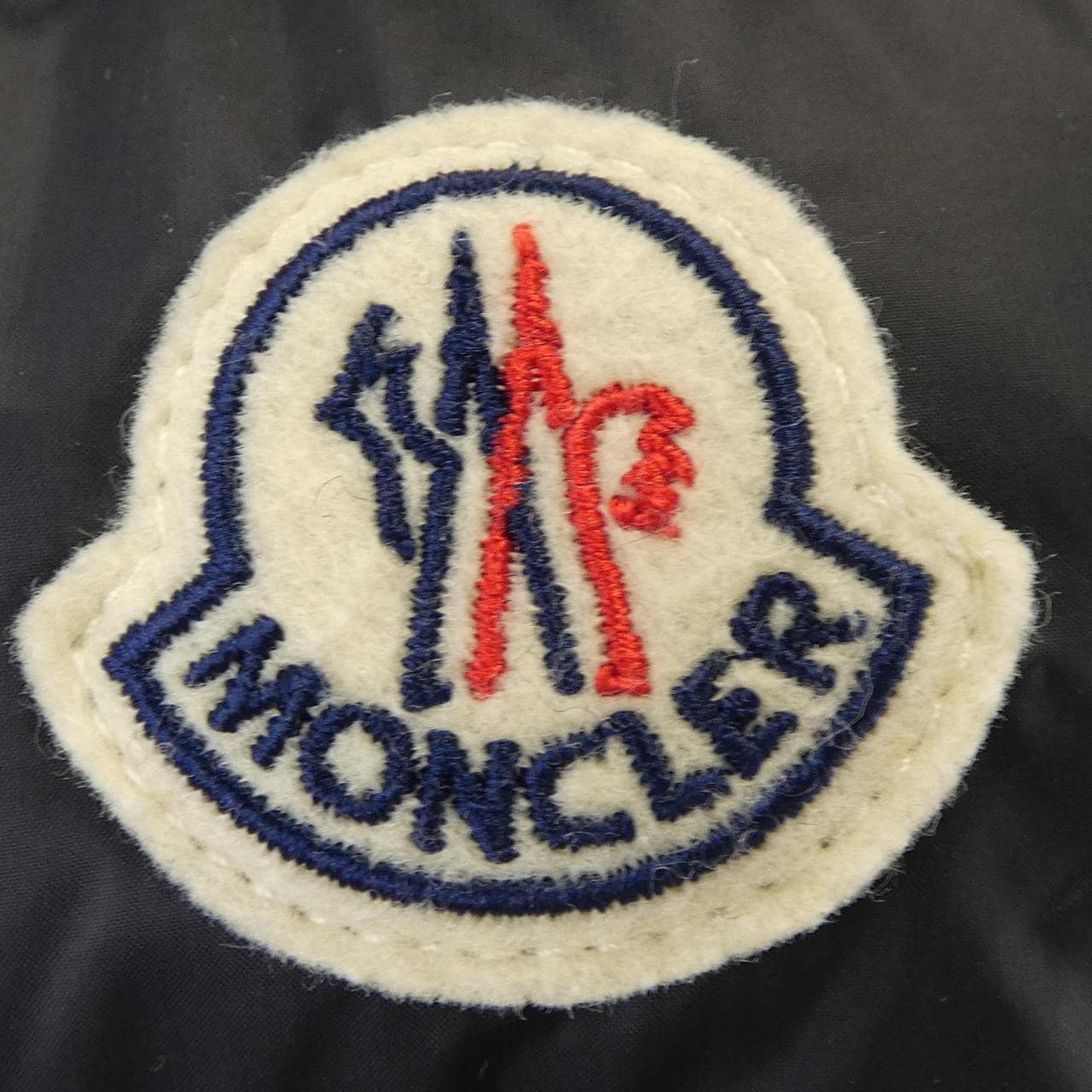 MONCLER蒙克勒羽绒服