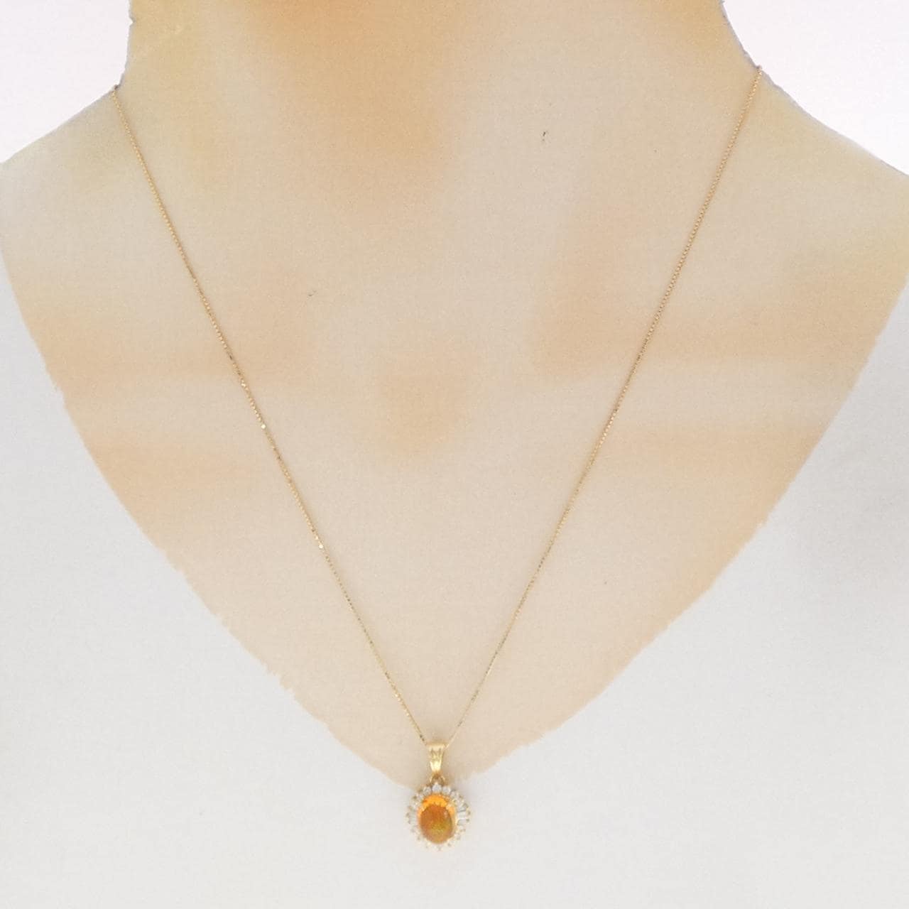 K18YG オパール ネックレス 1.44CT