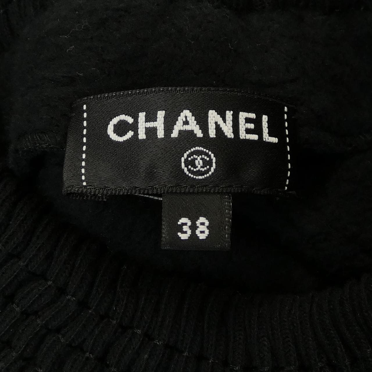シャネル CHANEL P78920K11342 24K スウェット