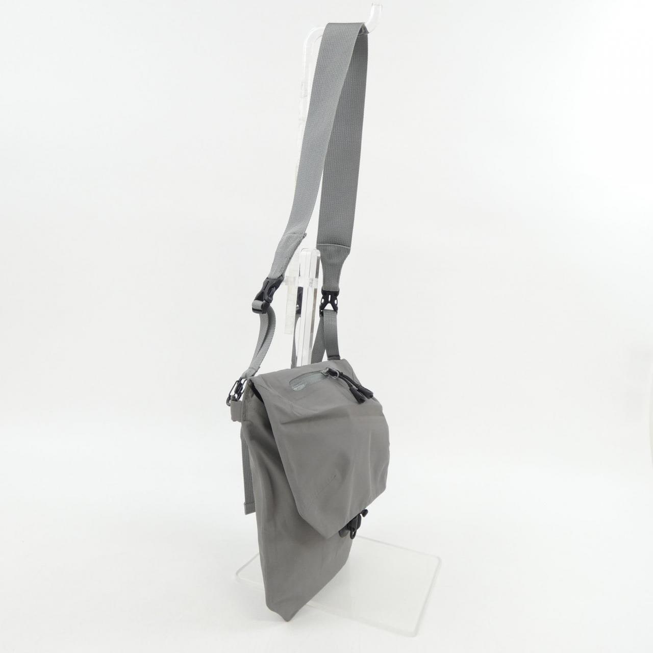 COMFY OUTDOOR GARMEN BAG