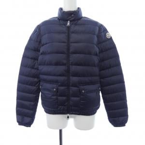 モンクレール MONCLER ダウンジャケット