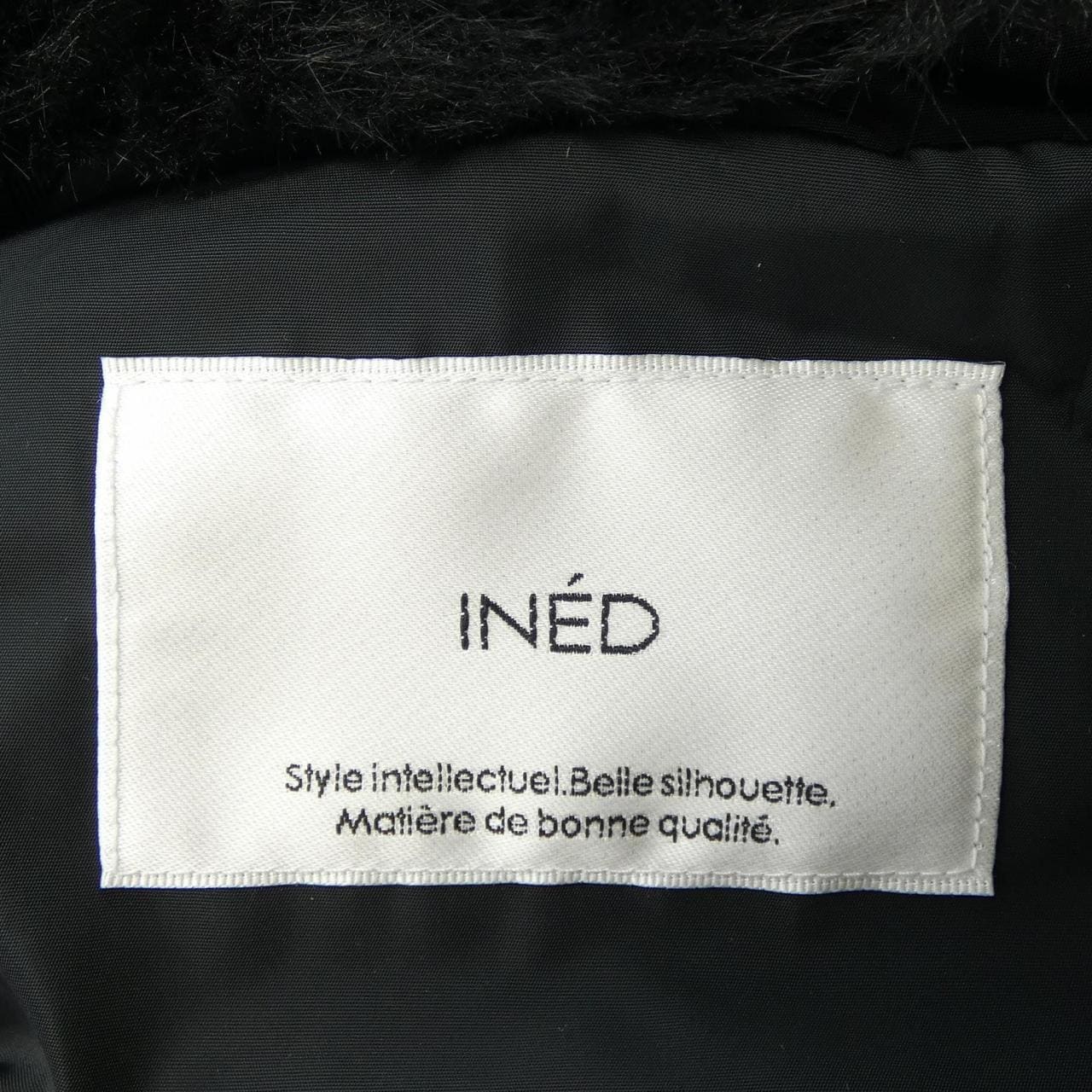 イネド INED コート