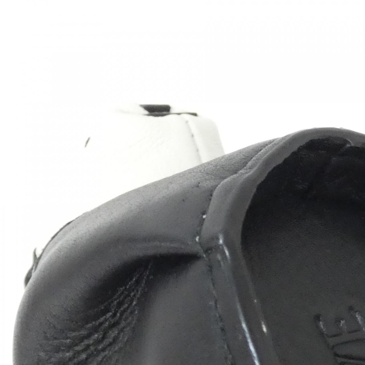 ロエベ 199 30 P21 バッグチャーム