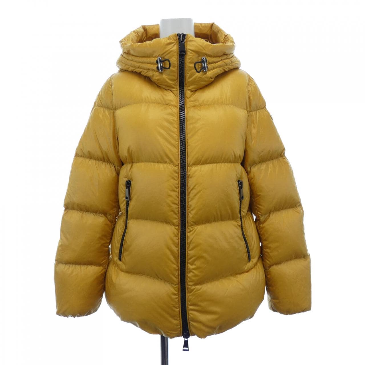 モンクレール MONCLER ダウンジャケット