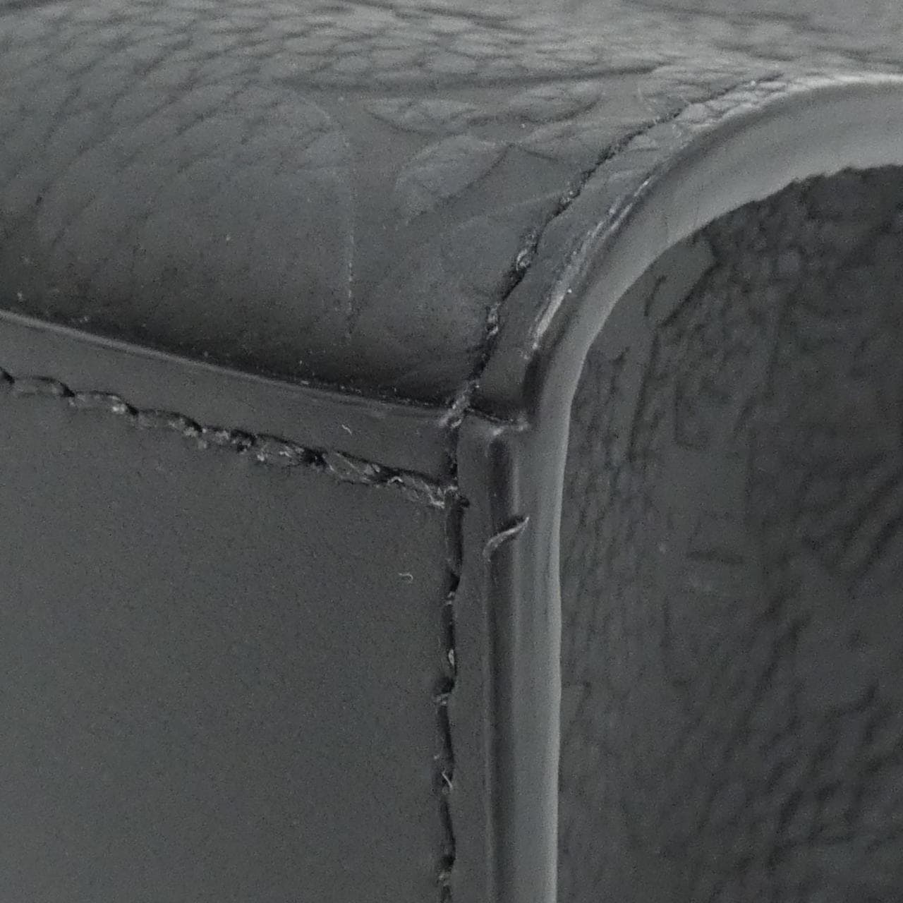 ルイヴィトン トリヨン モノグラム サックプラ クロス M59960 バッグ