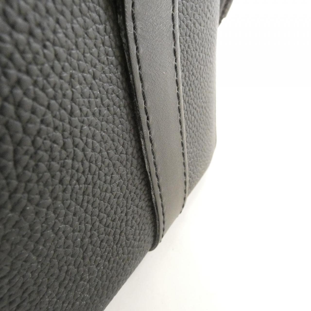 ルイヴィトン LVアエログラム シティ キーポル M59255 ショルダーバッグ