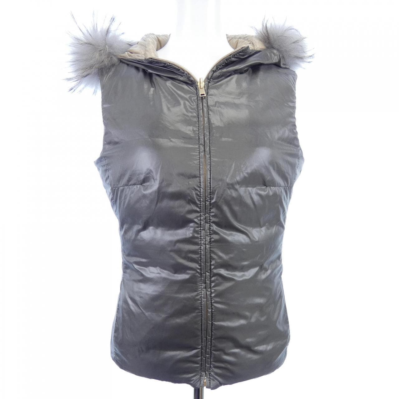 ヘルノ Herno PI10048D 12017 ダウンベスト