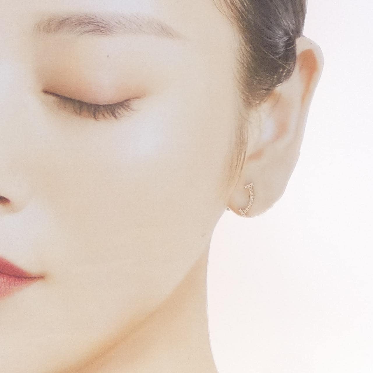 ティファニー Tスマイル ピアス