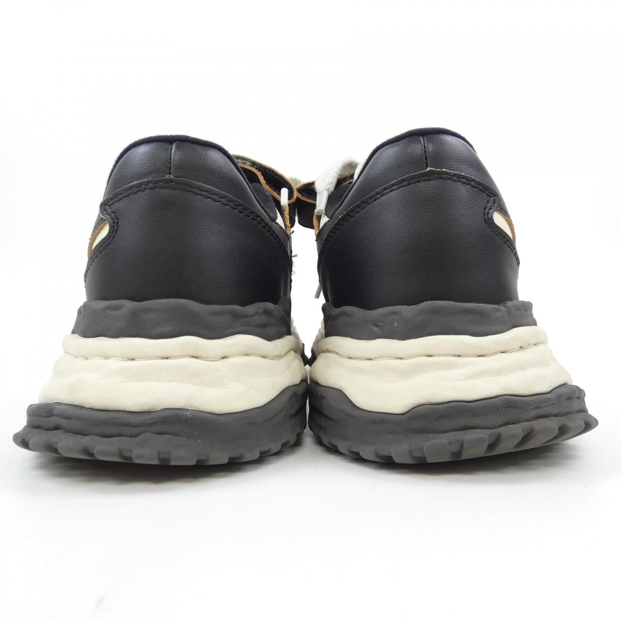 メゾンミハラヤスヒロ MAISON MIHARA YASUHI A13FW702 スニーカー