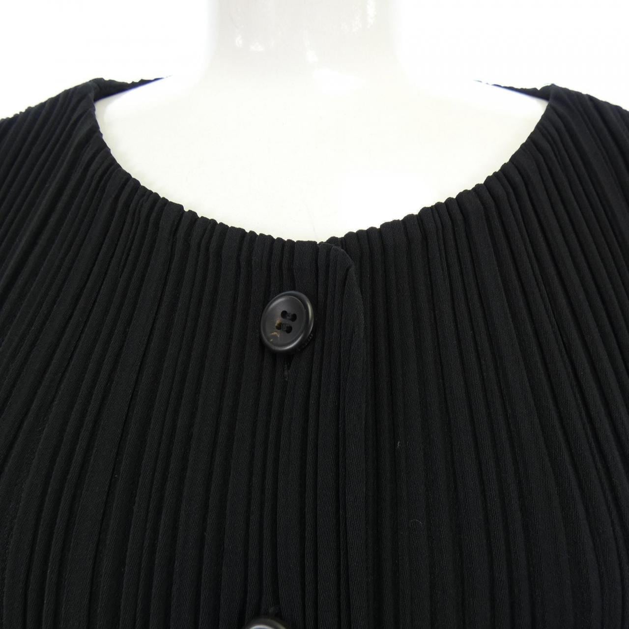 イッセイミヤケ ISSEY MIYAKE ベスト