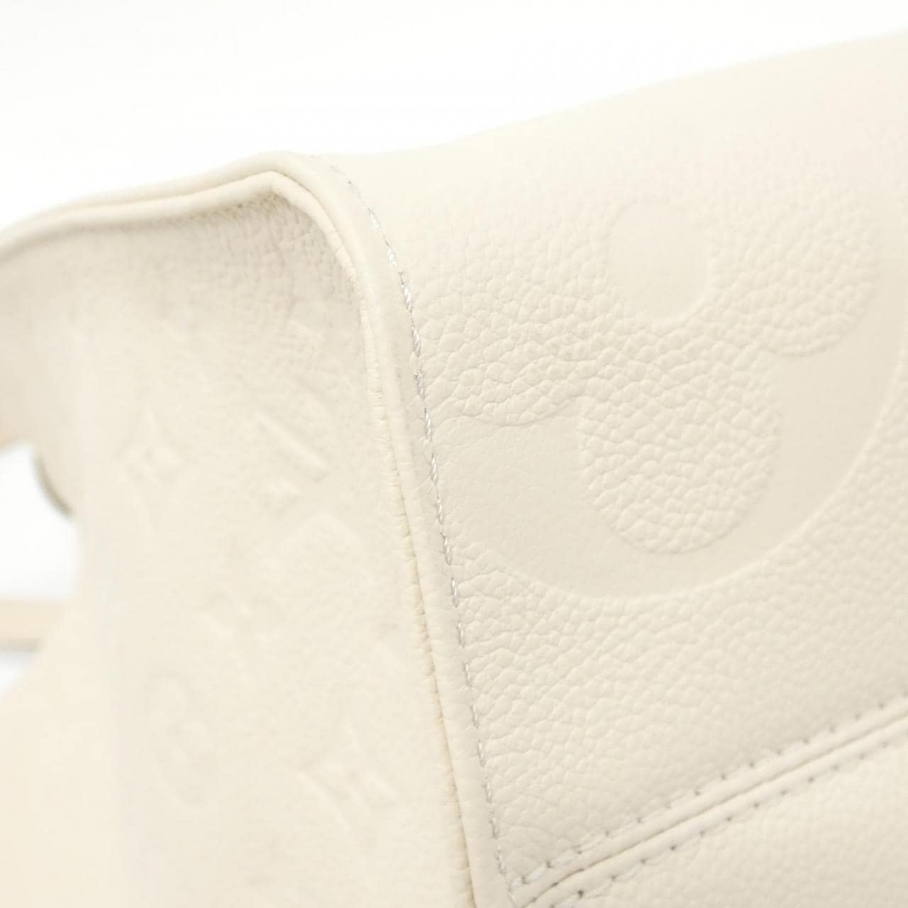 LOUIS VUITTON Monogram Empreinte On The Go MM M46531 Bag