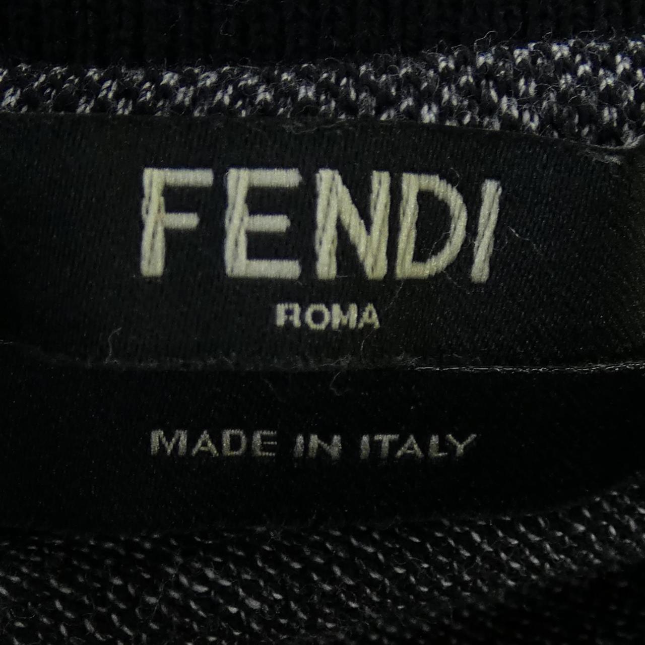 フェンディ FENDI ポロシャツ