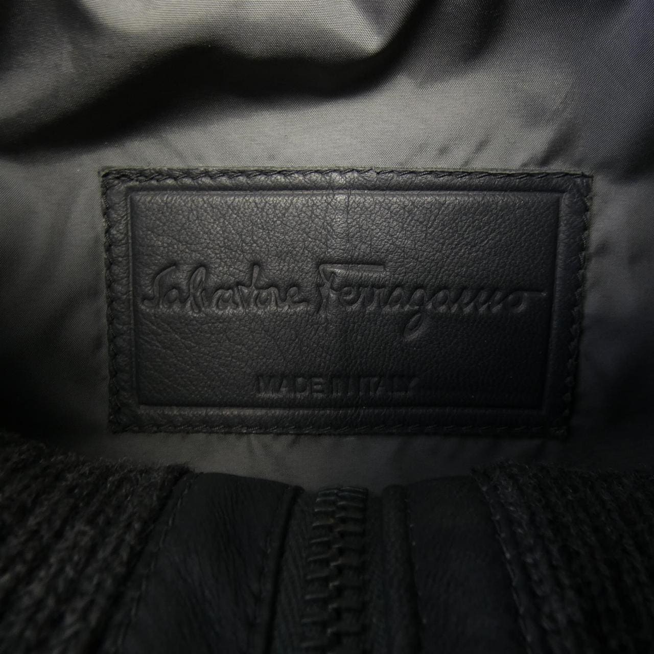 サルヴァトーレフェラガモ SALVATORE FERRAGAMO レザージャケット