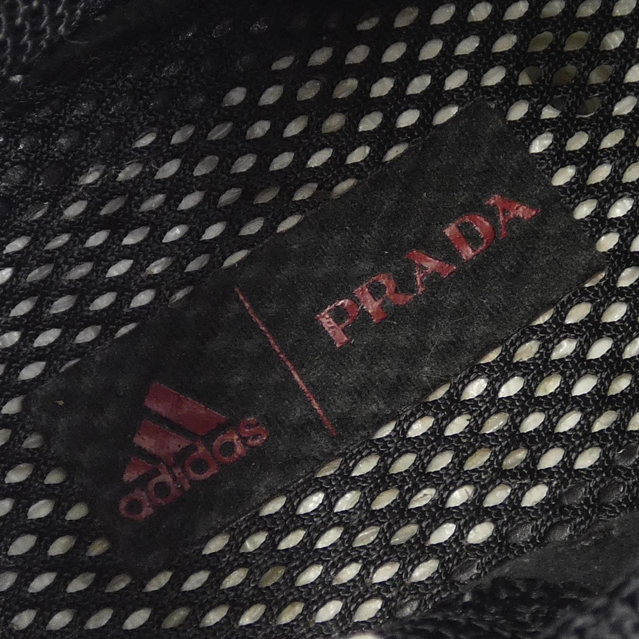 プラダ PRADA スニーカー