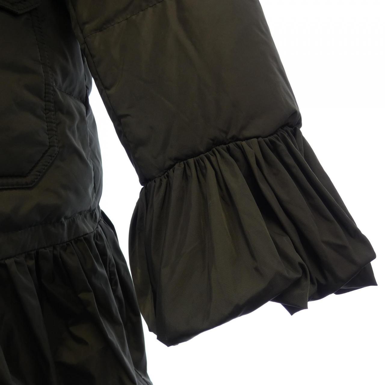 モンクレール MONCLER ダウンジャケット