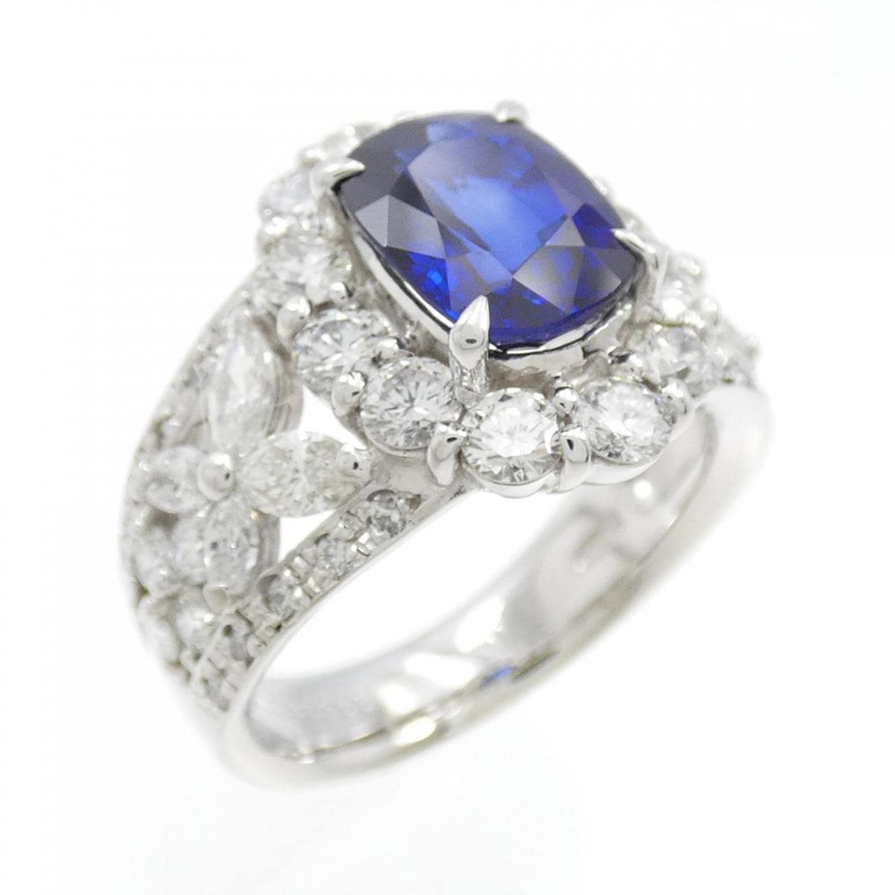 PT Sapphire Ring 2.328CT