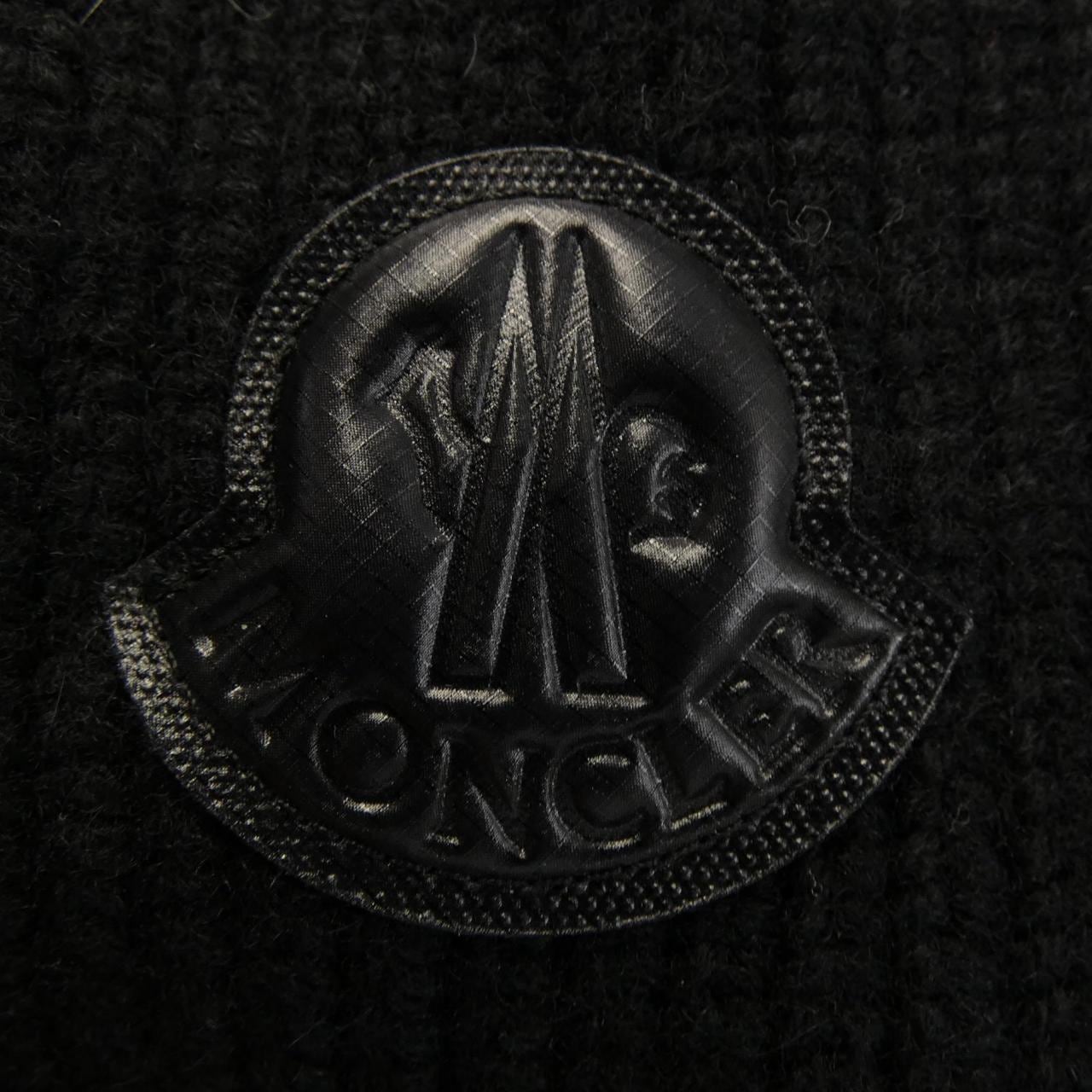 モンクレール MONCLER ダウンジャケット