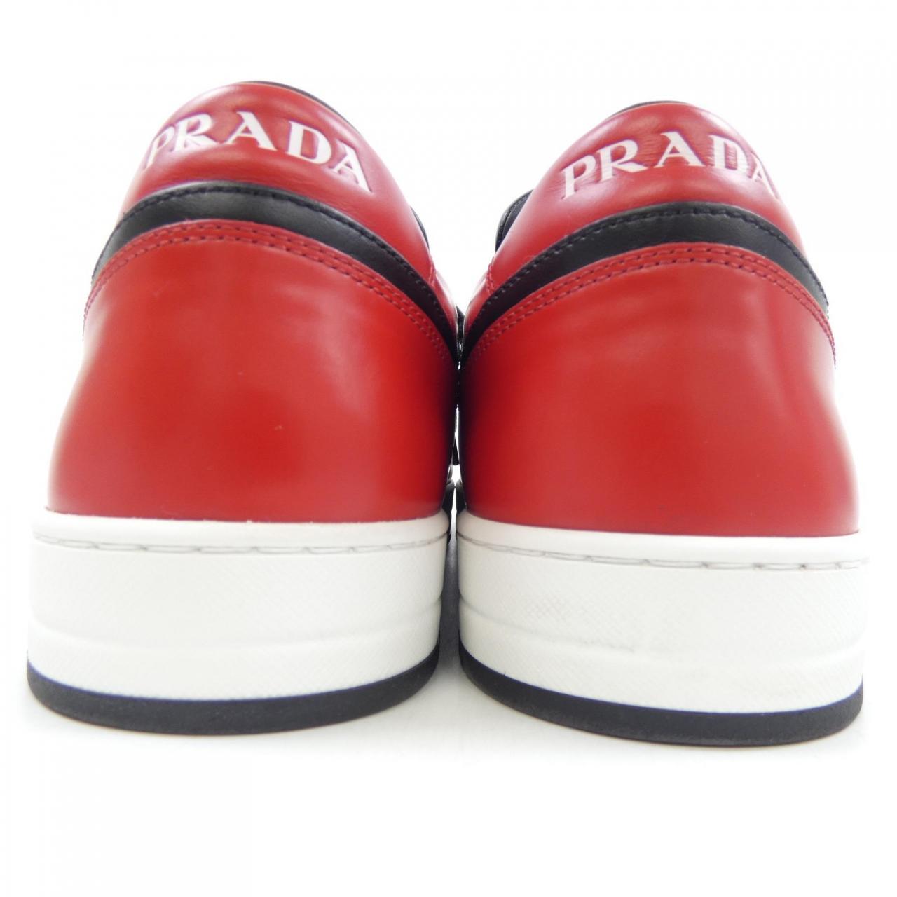 プラダ PRADA スニーカー