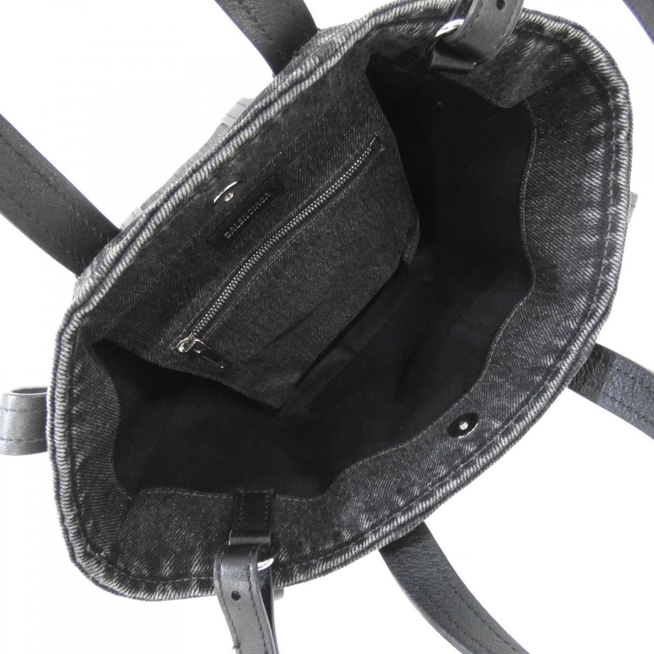 バレンシアガ エブリデイ XS ノース サウス トート 672793 2AARG バッグ