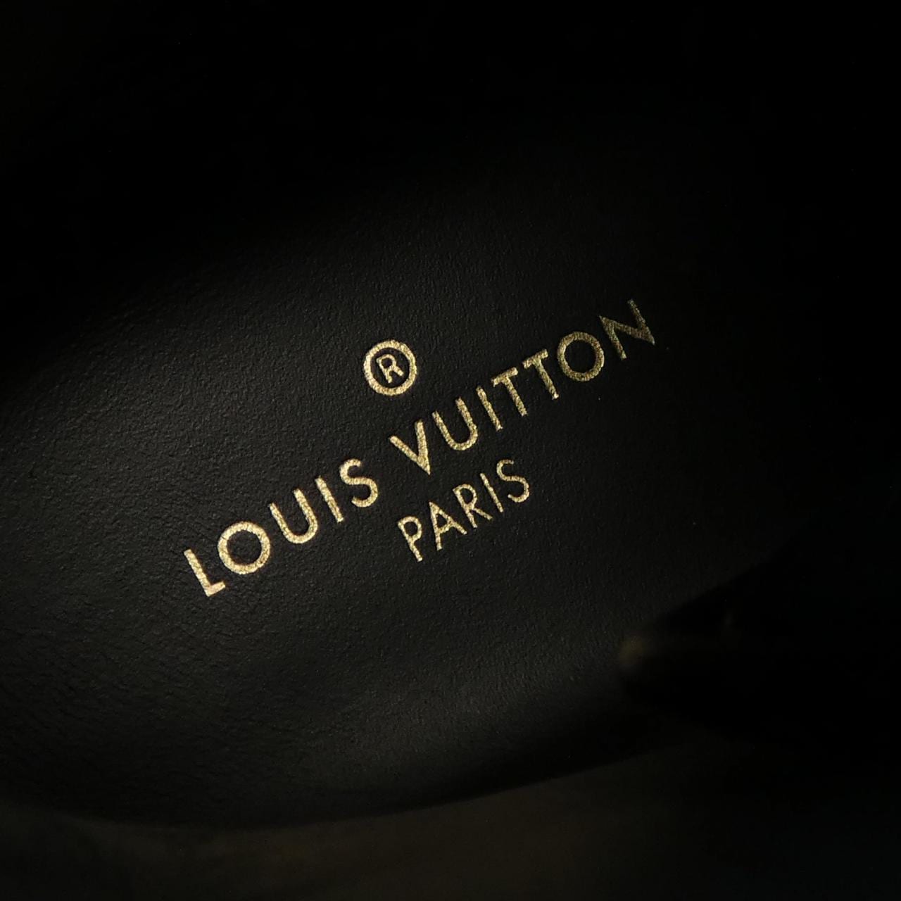 ルイヴィトン LOUIS VUITTON リヴォリライン スニーカー