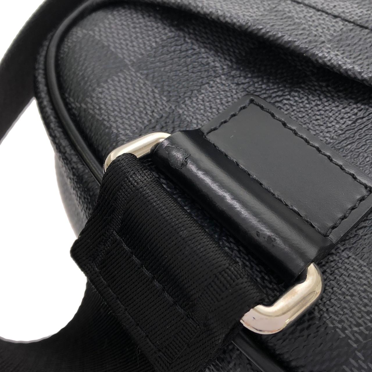 ルイヴィトン ダミエ グラフィット アンブレール N41289 ショルダーバッグ