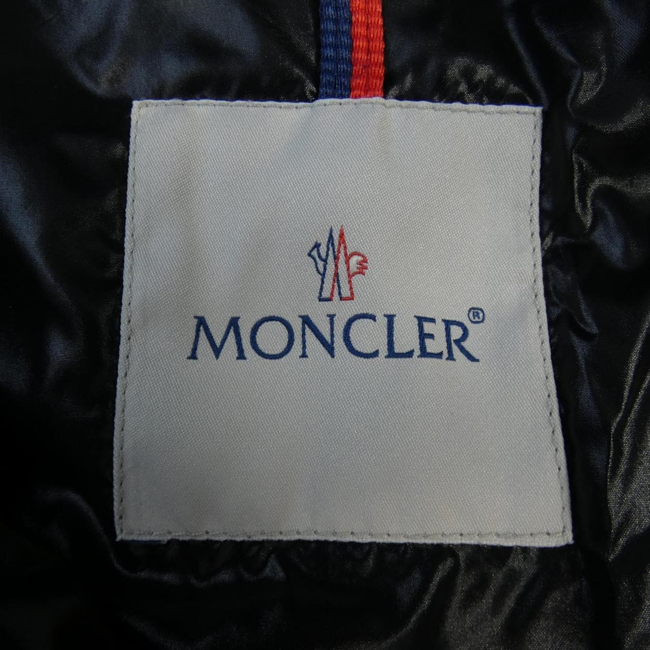 MONCLER蒙克勒羽絨服