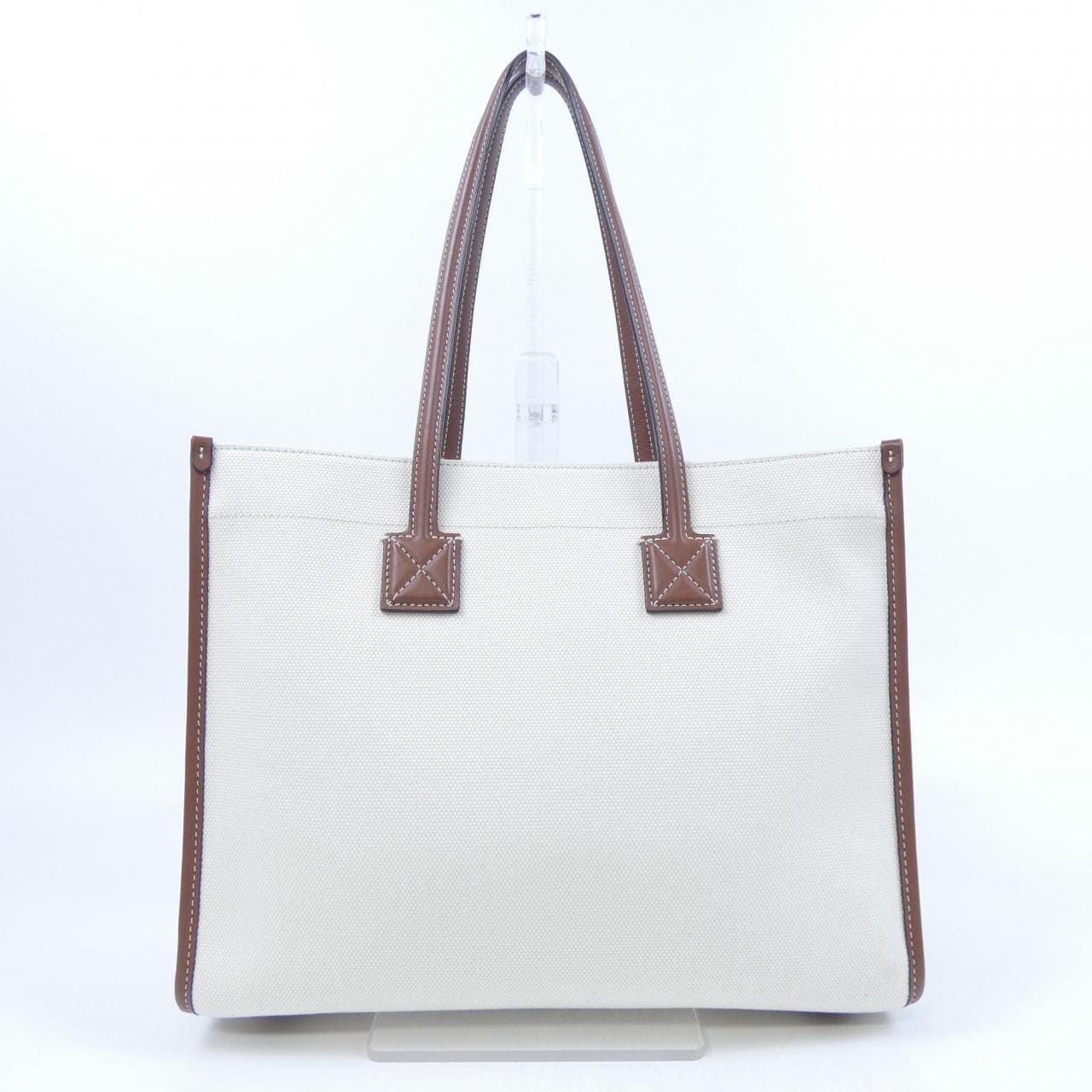 BURBERRY包