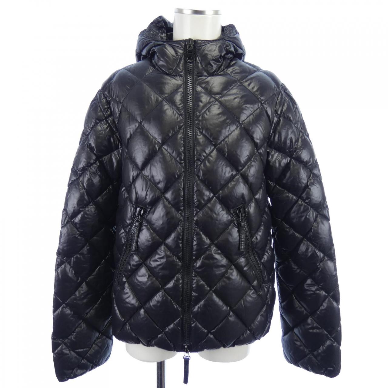 デュベティカ DUVETICA TIDEO ダウンジャケット