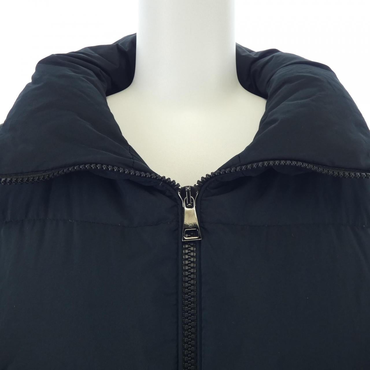 モンクレール MONCLER BRUNEC ダウンジャケット