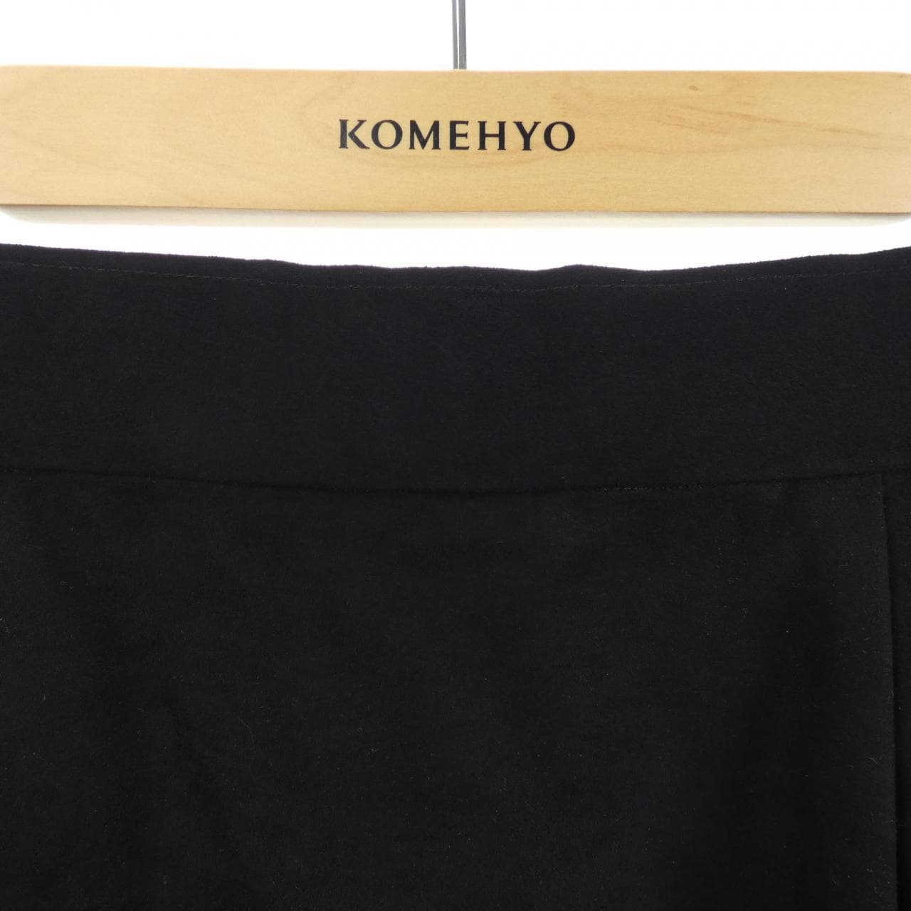 ユキコ･ハナイ YUKIKO HANAI スカート