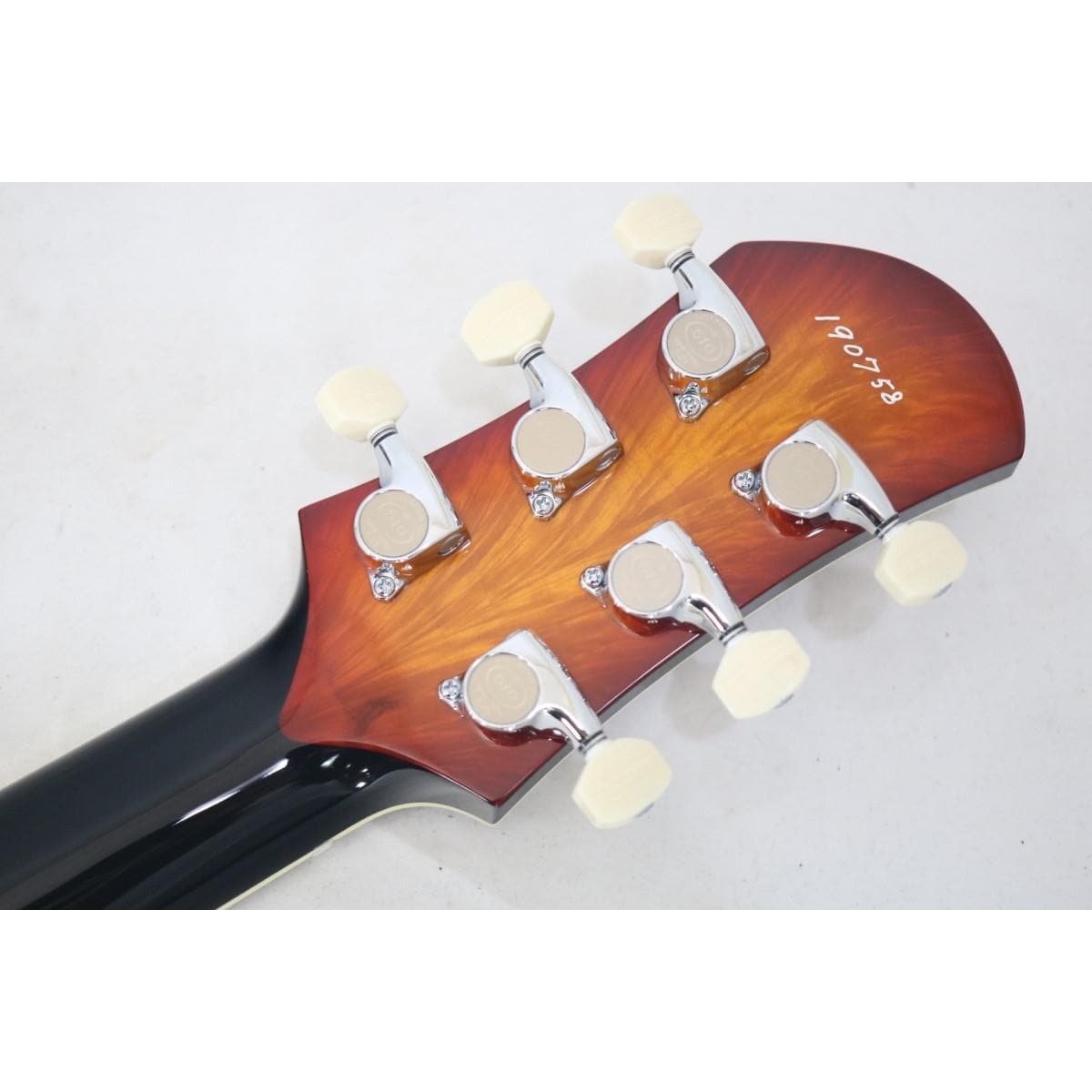 ＢＩＺＥＮ　ＷＯＲＫＳ　Ｇｒａｉｎ　Ｃｒｏｔｃｈ　Ｍａｐｌｅ　Ｔｏｐ